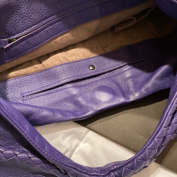 Bottega Veneta Purple Leather Bag - Picture 5 of 11